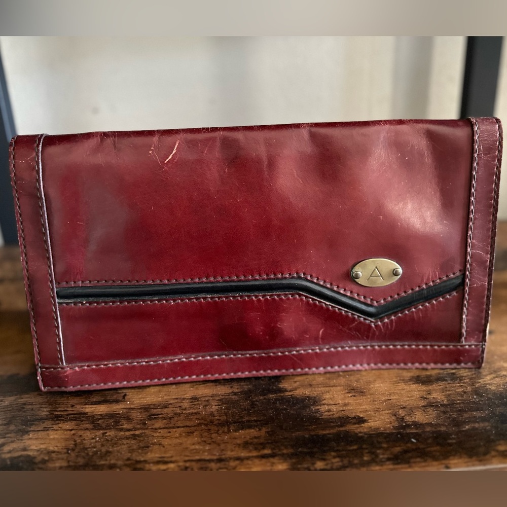 Red Clutch •272